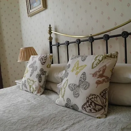 Olivers Hotel 3*